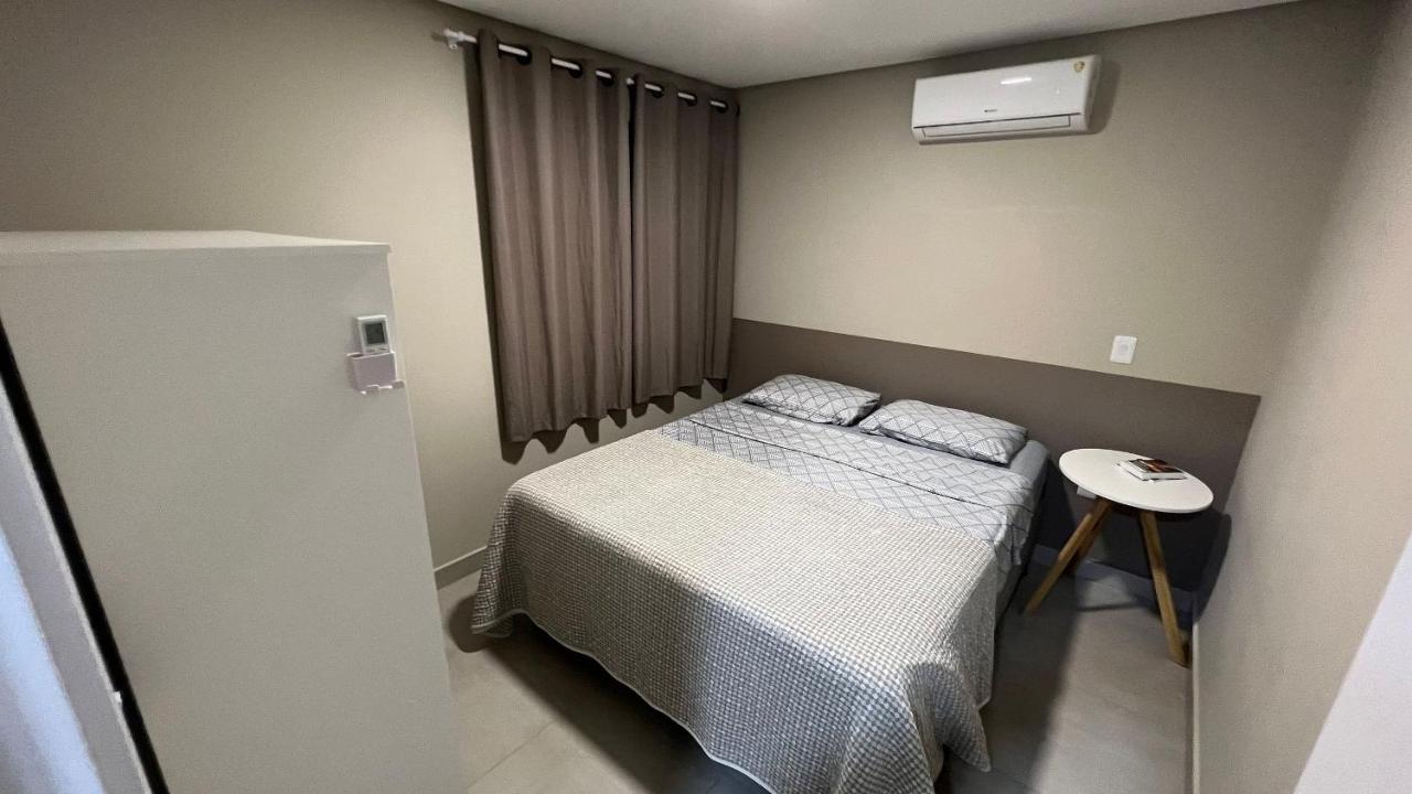 Residencial Tia Dilma Apartment Бомбиняс Екстериор снимка
