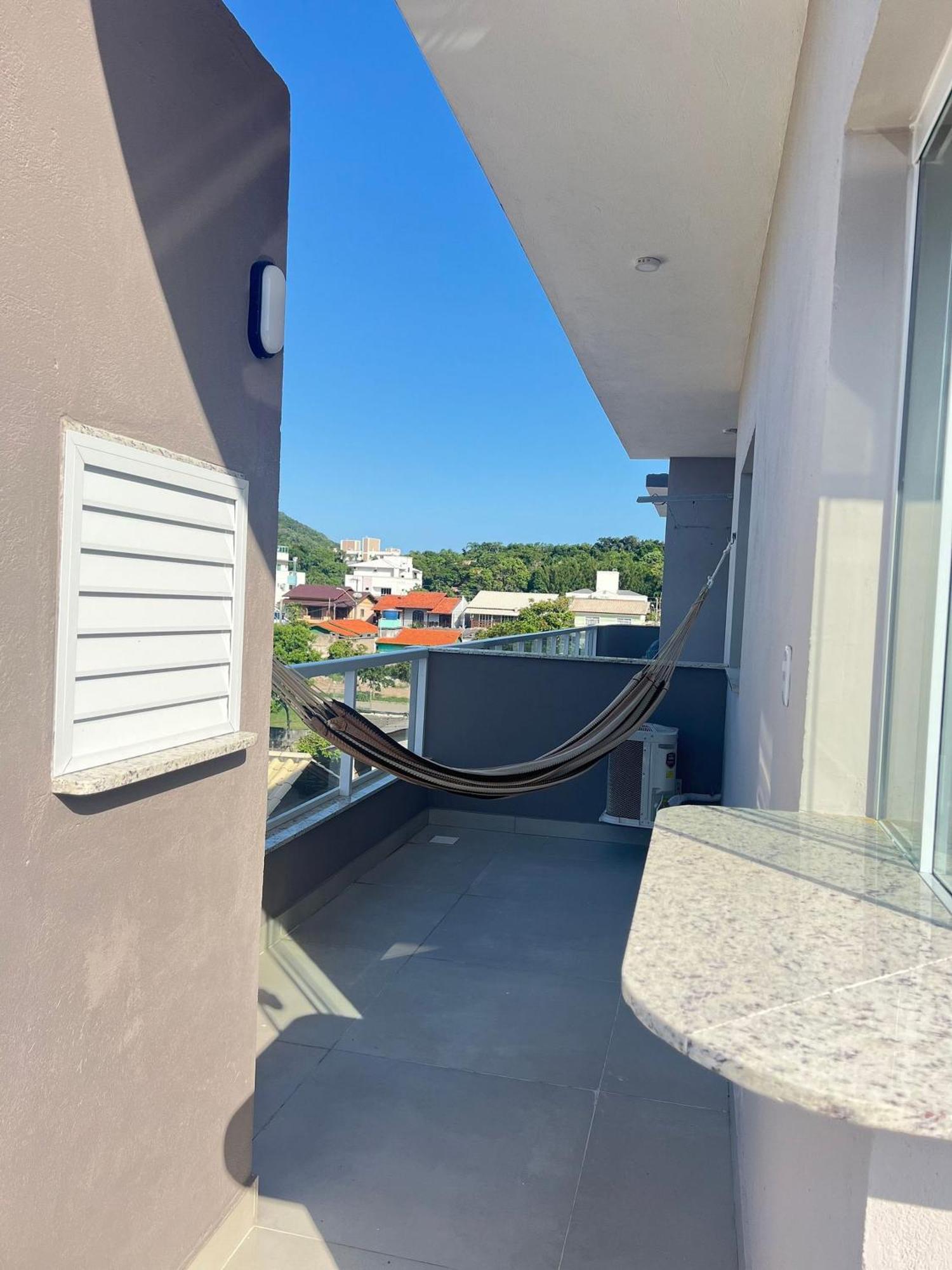 Residencial Tia Dilma Apartment Бомбиняс Екстериор снимка